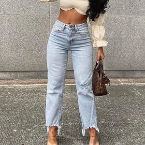 Distressed Light Wash Ankle Jeans